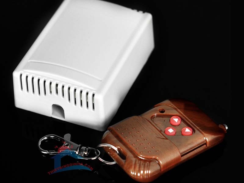 Bộ điều khiển đảo chiều động cơ từ xa 12V