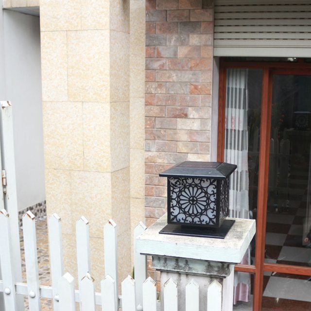 đèm trụ hoa cúc